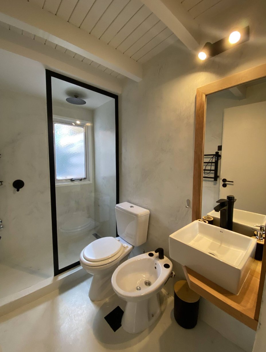 Baño completo con ducha